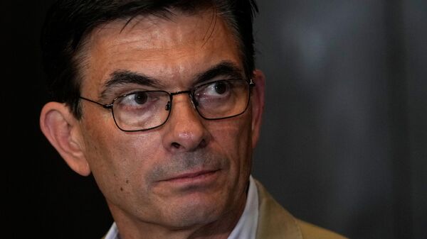 El presidente electo Rodrigo Paz ofrece una rueda de prensa en La Paz, Bolivia - Sputnik Mundo