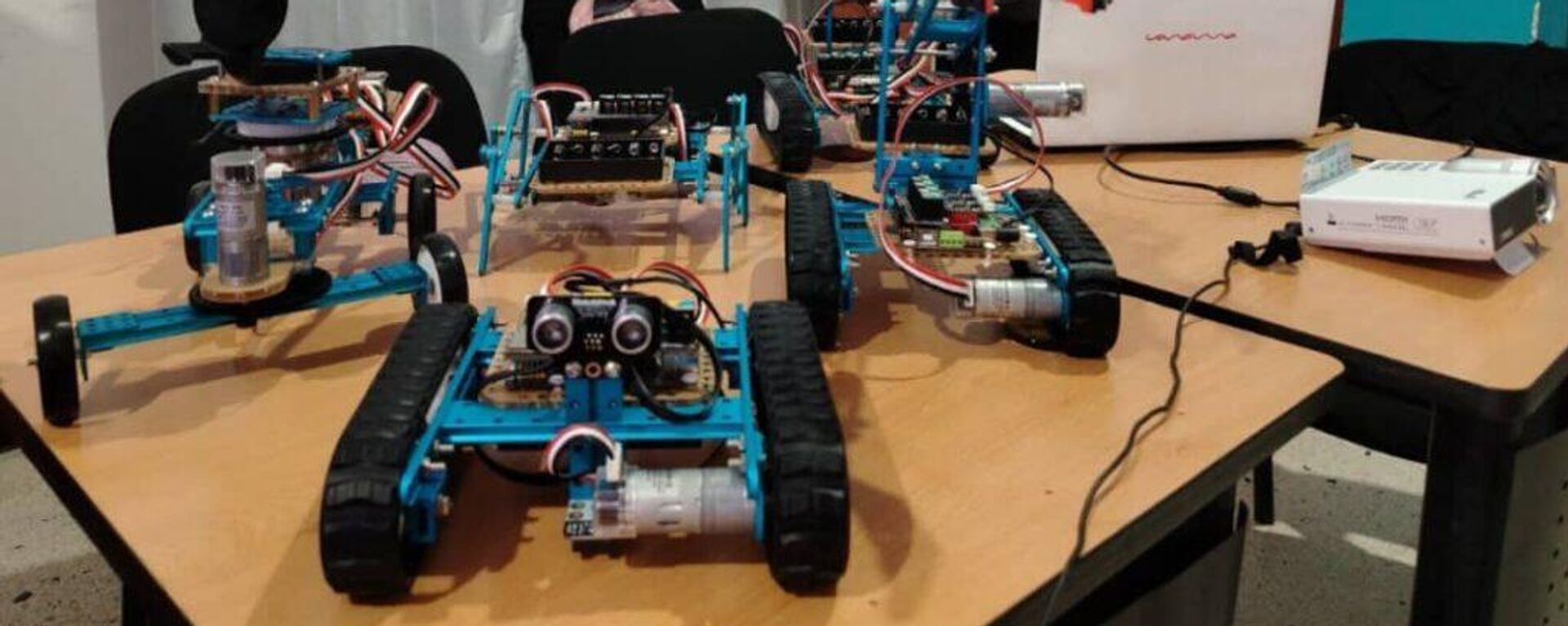 Kit de robótica del Infocentros del estado Barinas - Sputnik Mundo, 1920, 05.11.2025