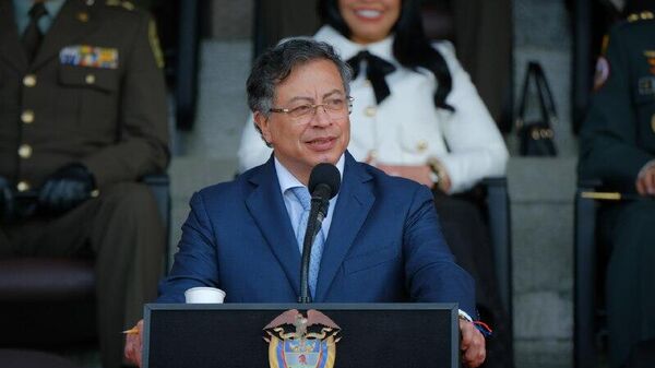 Es un insulto a la nación colombiana: Petro condena las sanciones de EEUU contra él y su familia - Sputnik Mundo