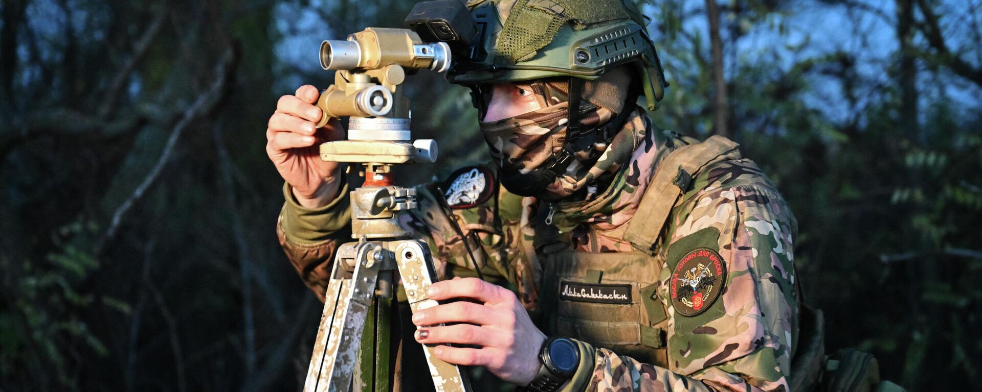 Soldado ruso en la zona de la operación militar especial Soldado ruso en la zona de la operación militar especial - Sputnik Mundo, 1920, 06.11.2025