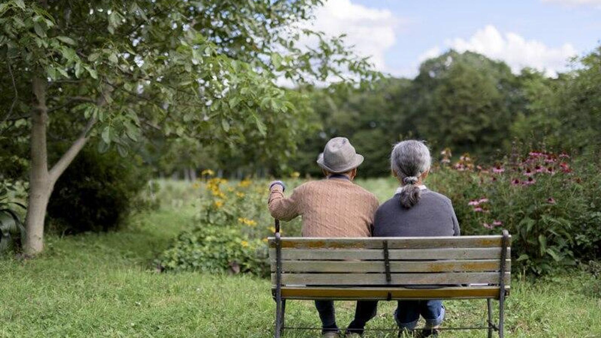 Aumenta en Italia el número de personas mayores a 100 años Aumenta en Italia el número de personas mayores a 100 años - Sputnik Mundo, 1920, 08.11.2025