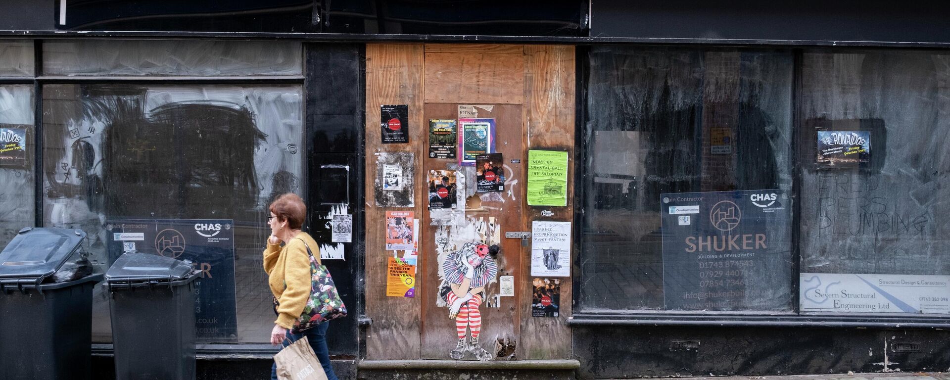 Cerrado el espacio comercial disponible para alquilar, otro ejemplo del declive de la calle principal del Reino Unido el 29 de octubre de 2025 en Shrewsbury, Reino Unido Cerrado el espacio comercial disponible para alquilar, otro ejemplo del declive de la calle principal del Reino Unido el 29 de octubre de 2025 en Shrewsbury, Reino Unido - Sputnik Mundo, 1920, 08.11.2025