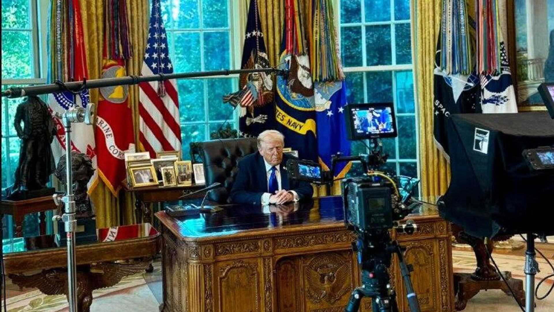 Washington califica como 100% fake news a una cadena británica Washington califica como 100% fake news a una cadena británica - Sputnik Mundo, 1920, 09.11.2025