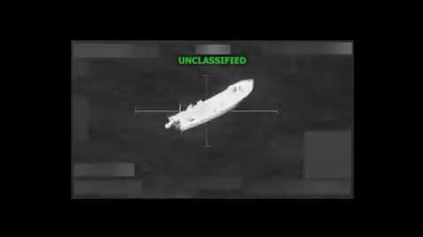 Varios muertos por ataque de EEUU contra dos presuntos buques narco en el Pacífico - Sputnik Mundo