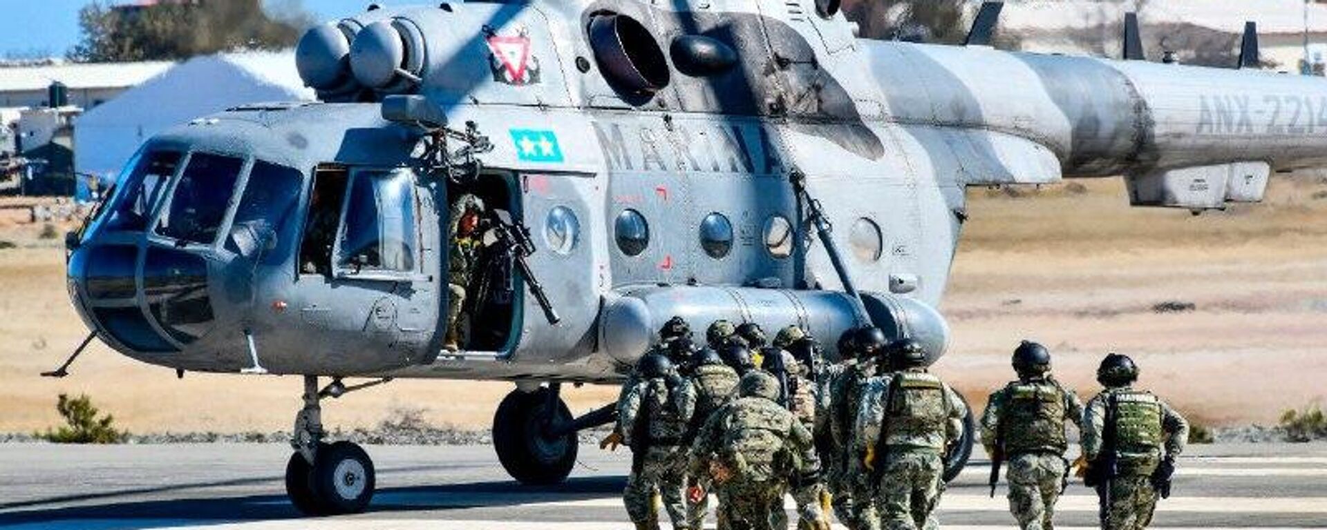 México va con todo: fuerzas especiales de la Marina irían tras jefes criminales México va con todo: fuerzas especiales de la Marina irían tras jefes criminales - Sputnik Mundo, 1920, 11.11.2025