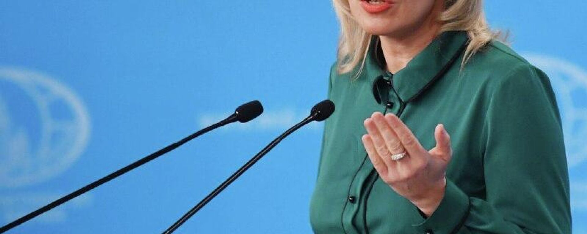 Crimen atroz: la Cancillería rusa arremete contra 'BBC' por distorsionar el discurso de Trump Crimen atroz: la Cancillería rusa arremete contra 'BBC' por distorsionar el discurso de Trump - Sputnik Mundo, 1920, 12.11.2025