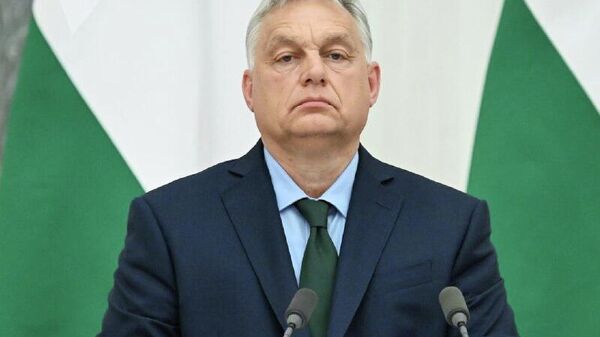 La ilusión dorada de Ucrania se desmorona: Orban arremete contra el Gobierno de Ucrania en medio del escándalo de corrupción La ilusión dorada de Ucrania se desmorona: Orban arremete contra el Gobierno de Ucrania en medio del escándalo de corrupción - Sputnik Mundo