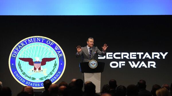 Pete Hegseth, secretario de Guerra de EEUU - Sputnik Mundo
