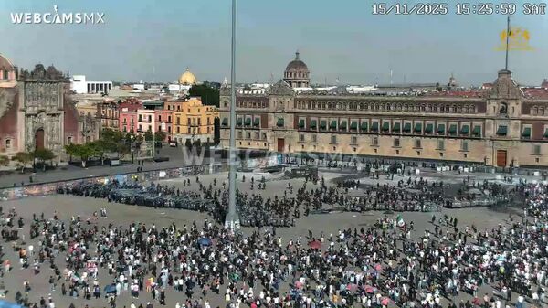 Se registran enfrentamientos en la protesta de la Generación Z en el Zócalo de la capital de México - Sputnik Mundo