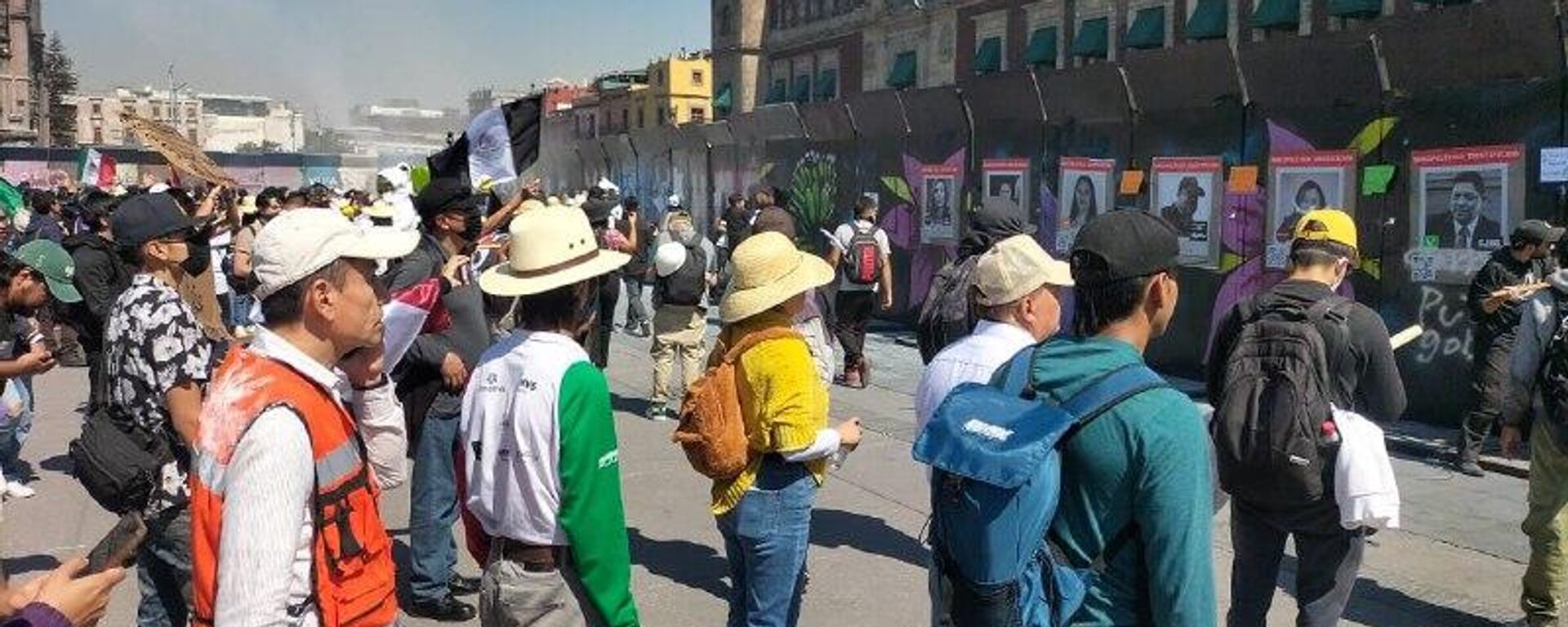 🪧 Alrededor de 17 🪧 Alrededor de 17 - Sputnik Mundo, 1920, 16.11.2025