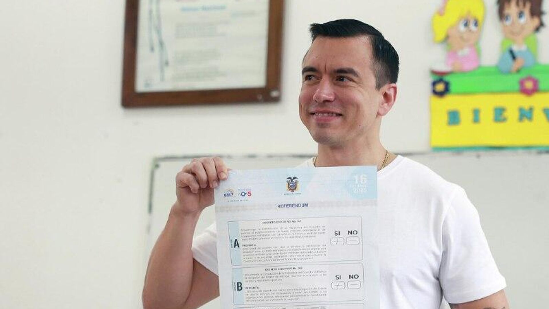  Noboa reporta el arresto de un líder criminal durante la jornada electoral en Ecuador Noboa reporta el arresto de un líder criminal durante la jornada electoral en Ecuador - Sputnik Mundo, 1920, 16.11.2025