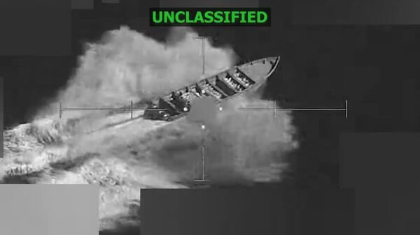 EEUU ataca otra presunta lancha del narcotráfico en el Pacífico Oriental - Sputnik Mundo