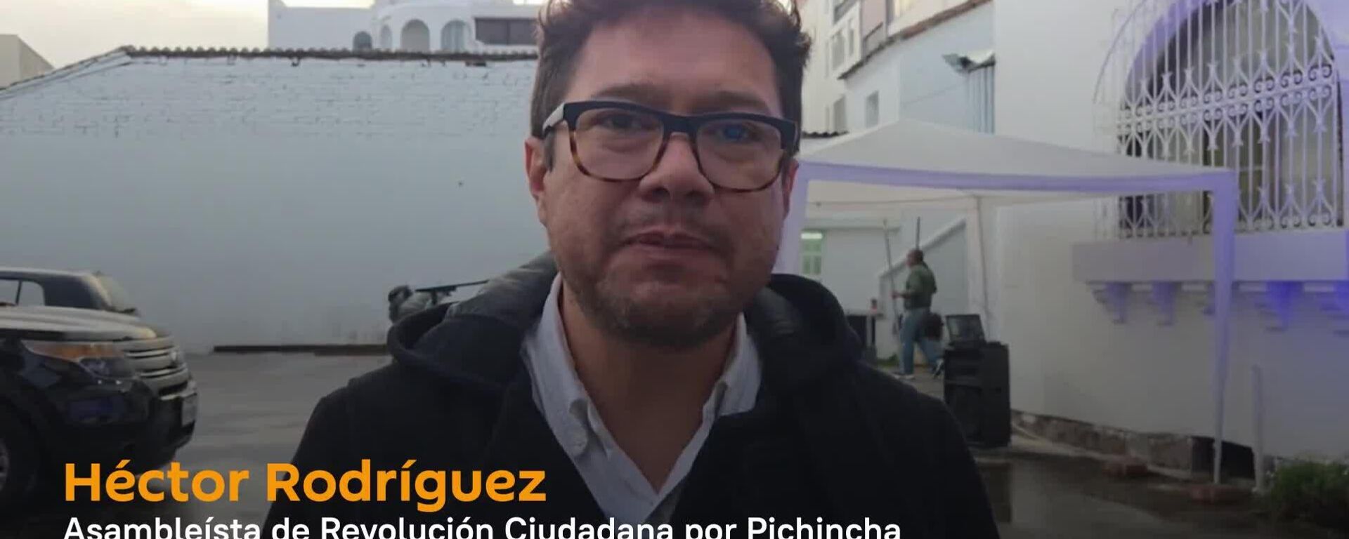 Opositores ecuatorianos piden respeto a los resultados del referéndum y consulta popular - Sputnik Mundo, 1920, 17.11.2025