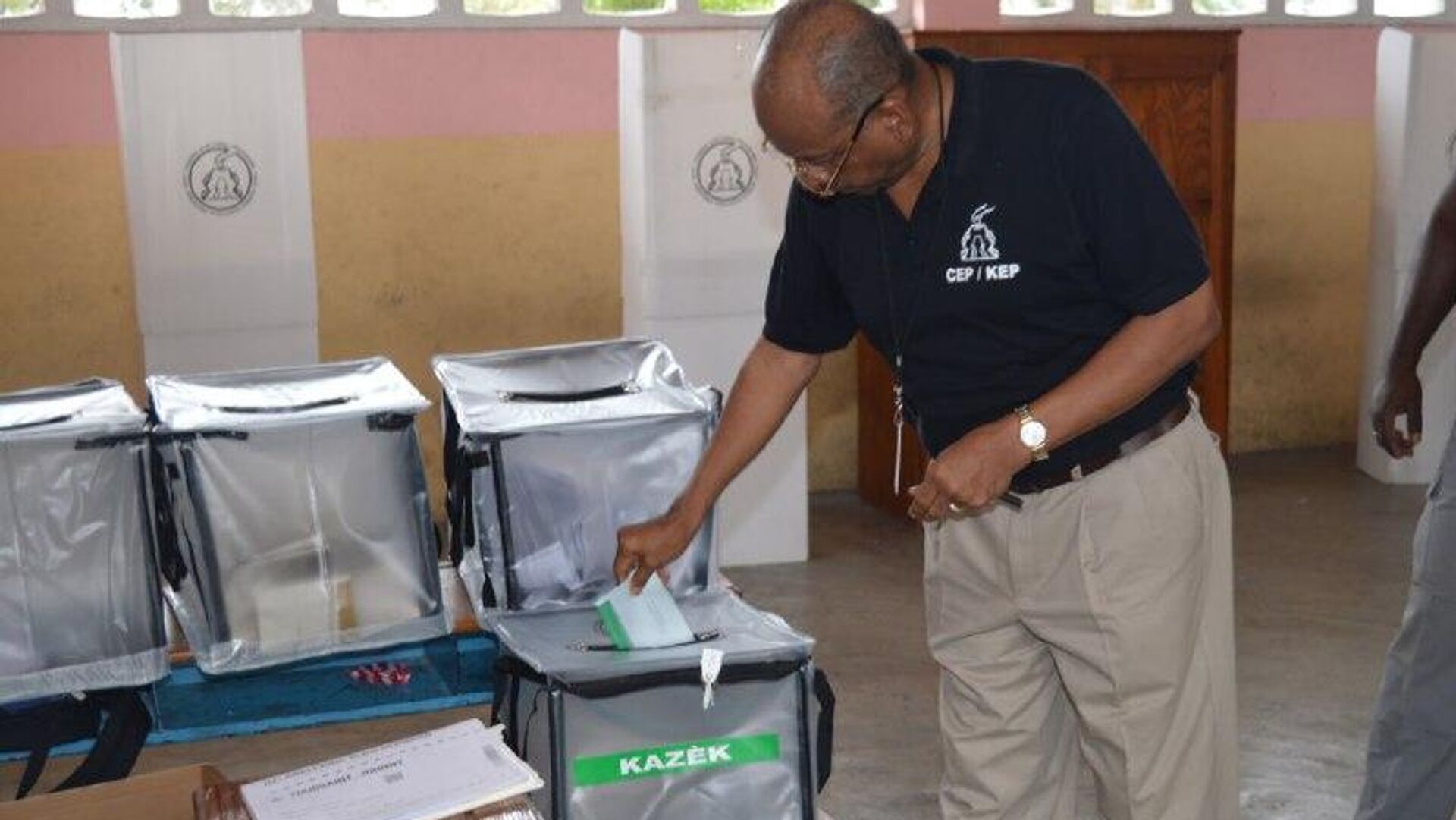 Haití volverá a celebrar elecciones tras 10 años sin votaciones Haití volverá a celebrar elecciones tras 10 años sin votaciones - Sputnik Mundo, 1920, 17.11.2025