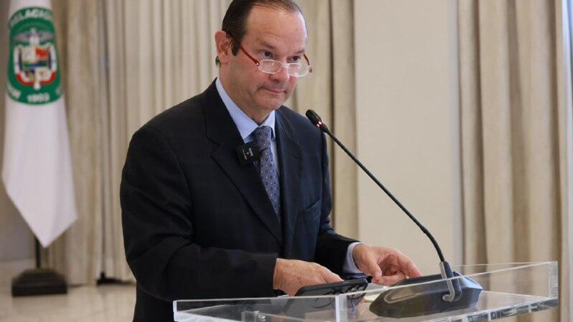 Panamá espera salir de lista negra de la UE con reformas fiscales Panamá espera salir de lista negra de la UE con reformas fiscales - Sputnik Mundo, 1920, 18.11.2025