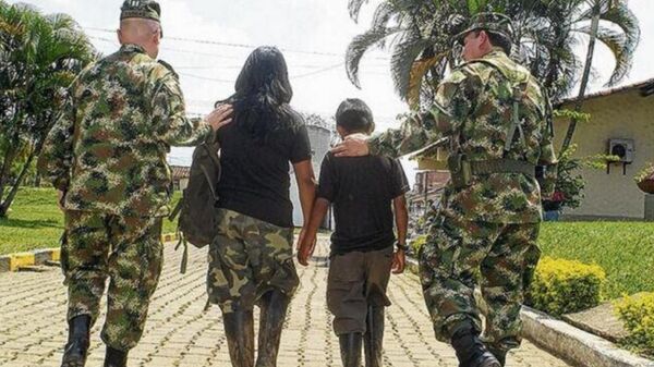 Ejército Nacional denuncia rescatando menores de Grupos Armados Organizados, GAO - Sputnik Mundo