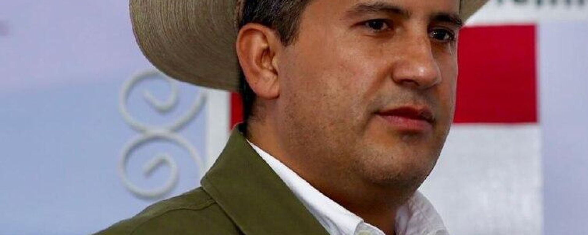 De acuerdo con los reportes de la prensa nacional, citando a fuentes de la Fiscalía de Michoacán, se detuvo a un grupo de escoltas que eran los encargados de brindar seguridad al alcalde del municipio michoacano de Uruapan (occidente de México y quien fue asesinado durante un evento público De acuerdo con los reportes de la prensa nacional, citando a fuentes de la Fiscalía de Michoacán, se detuvo a un grupo de escoltas que eran los encargados de brindar seguridad al alcalde del municipio michoacano de Uruapan (occidente de México y quien fue asesinado durante un evento público - Sputnik Mundo, 1920, 21.11.2025