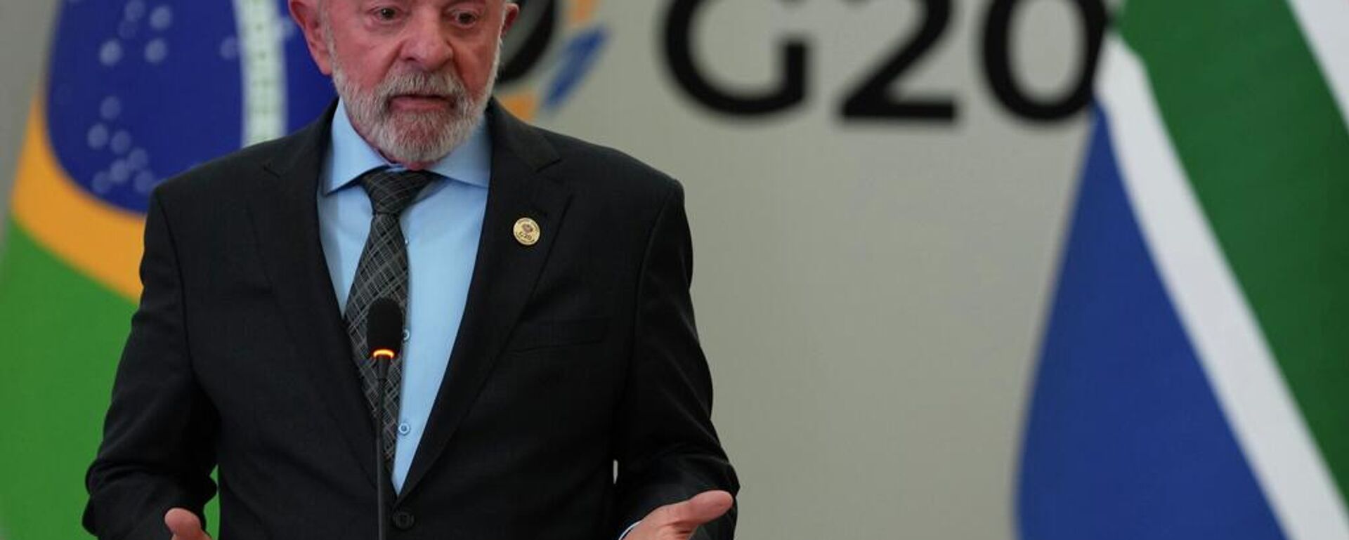 El presidente de Brasil, Luiz Inacio Lula da Silva, habla durante una rueda de prensa en la cumbre de líderes del G20, en Johannesburgo, Sudáfrica El presidente de Brasil, Luiz Inacio Lula da Silva, habla durante una rueda de prensa en la cumbre de líderes del G20, en Johannesburgo, Sudáfrica - Sputnik Mundo, 1920, 16.04.2026