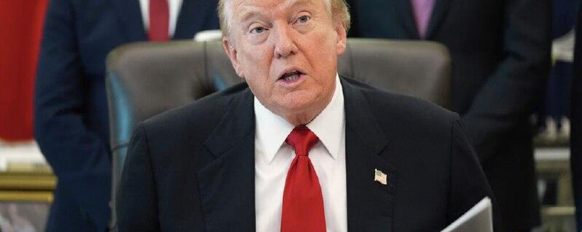 Kiev mostró cero gratitud por los esfuerzos de EEUU en la resolución del conflicto, arremete Donald Trump - Sputnik Mundo, 1920, 23.11.2025