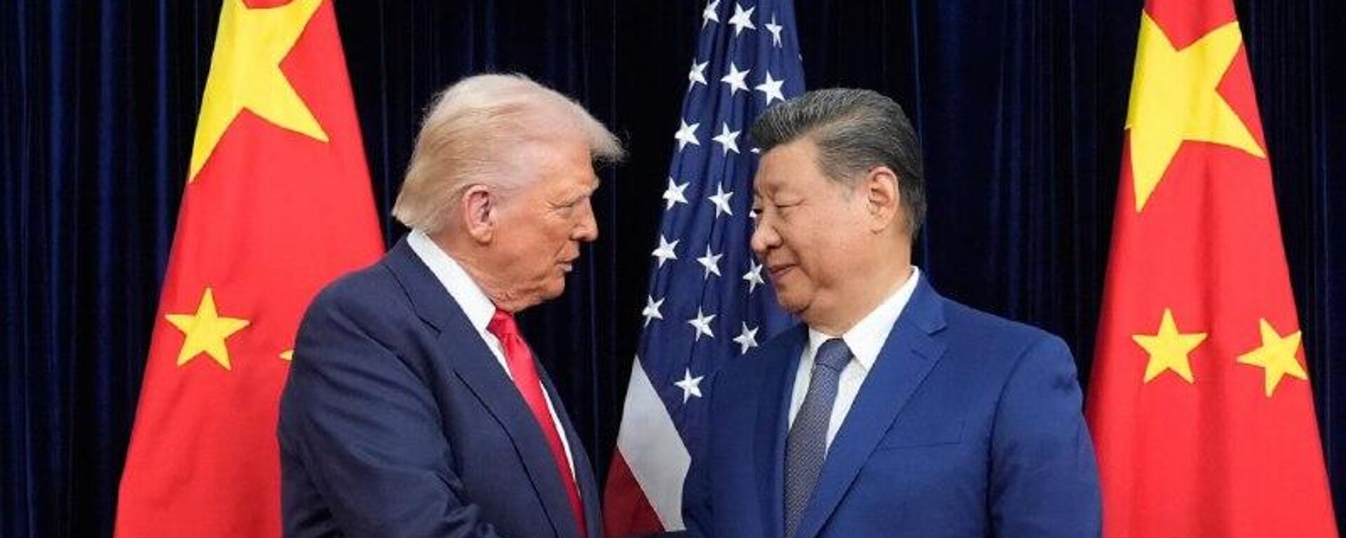 La crisis ucraniana centra la conversación telefónica de Xi con Trump - Sputnik Mundo, 1920, 07.04.2026
