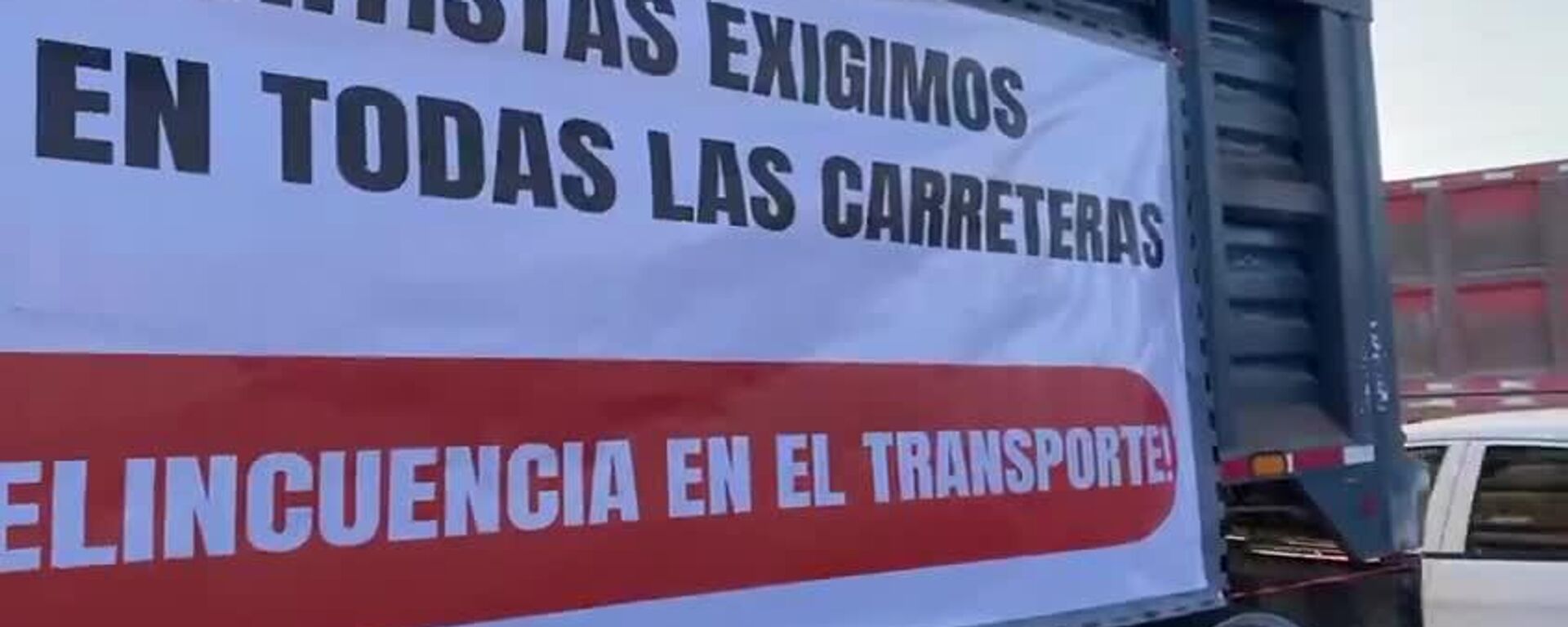 🪧 Transportistas de México demandan mayor seguridad en las carreteras - Sputnik Mundo, 1920, 24.11.2025