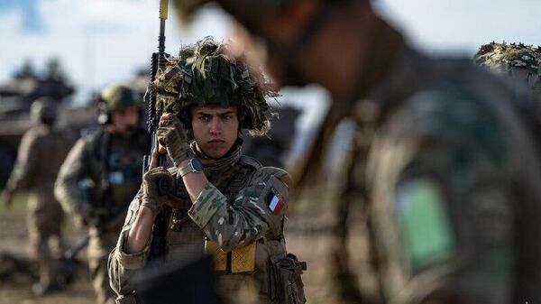 🪖 Francia analiza restablecer el servicio militar voluntario - Sputnik Mundo