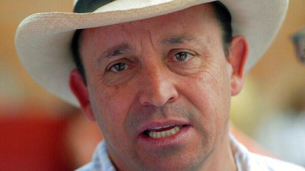 Tribunal colombiano condena a 28 años de prisión a hermano del expresidente Álvaro Uribe - Sputnik Mundo