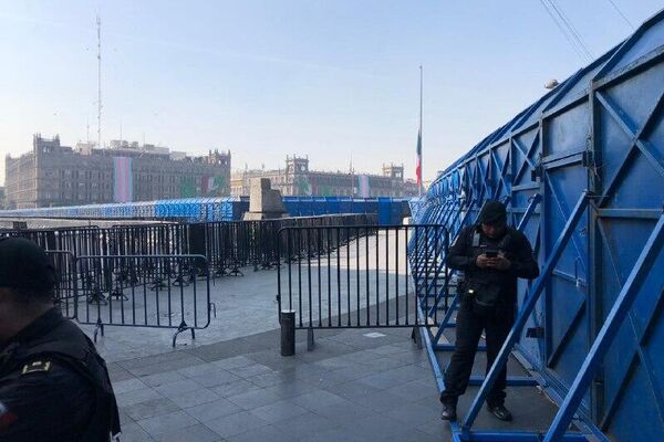 Inicia en CDMX la marcha para conmemorar el día internacional para la eliminación de la violencia contra las mujeres - Sputnik Mundo