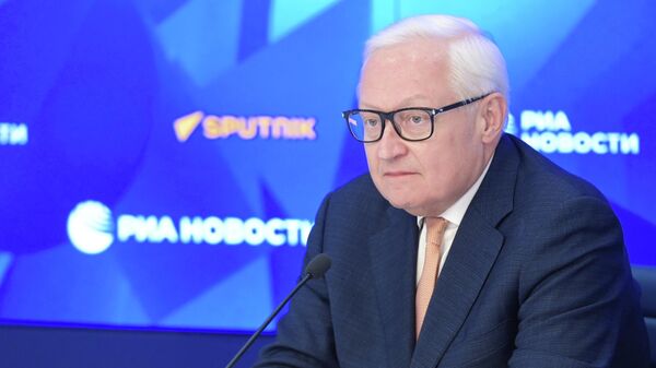 Conferencia de prensa del viceministro de Asuntos Exteriores de la Federación de Rusia, Serguéi Riabkov  - Sputnik Mundo