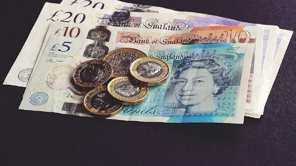 El Reino Unido anuncia fuerte alza de impuestos ante una economía que no crece - Sputnik Mundo