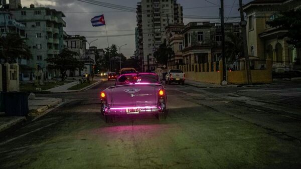 Diversos eventos han causado fallas en el sistema eléctrico de Cuba. - Sputnik Mundo