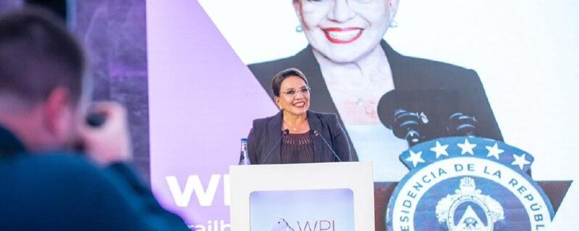 Xiomara Castro: Honduras dejó claro que nuestra soberanía no se vende ni se negocia - Sputnik Mundo, 1920, 29.11.2025