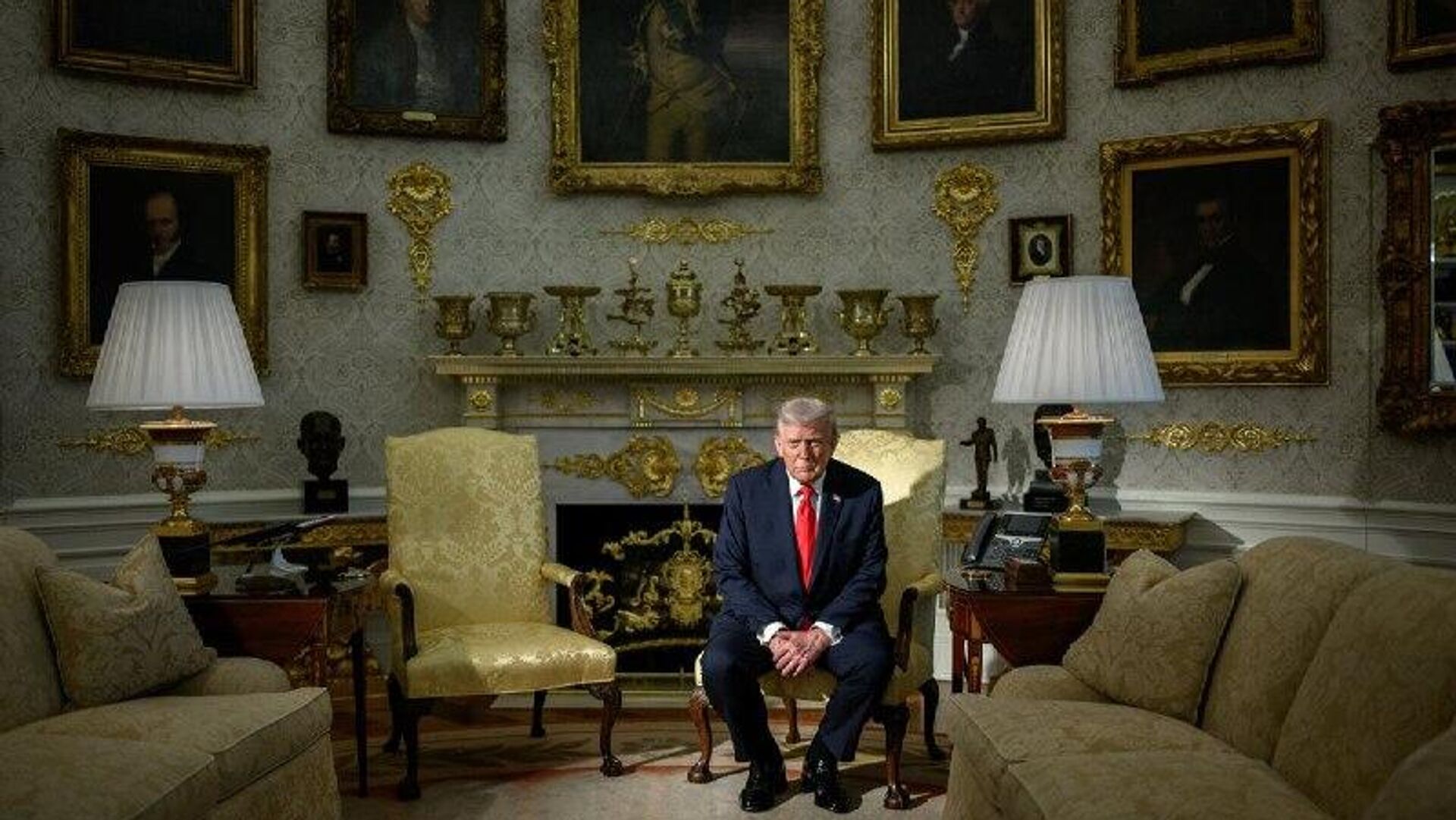 🫴 Los activos y las criptomonedas vinculadas a Trump se han depreciado desde su regreso a la Casa Blanca 🫴 Los activos y las criptomonedas vinculadas a Trump se han depreciado desde su regreso a la Casa Blanca - Sputnik Mundo, 1920, 30.11.2025