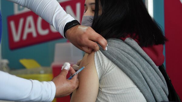 Vacunación en Argentina - Sputnik Mundo