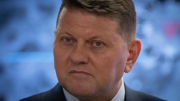 ¿Con paz en la mira?: el exjefe del Ejército ucraniano quiere que haya armas nucleares en Ucrania - Sputnik Mundo