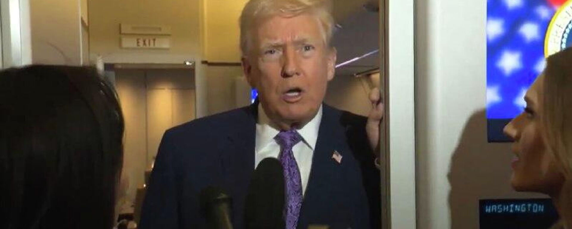 Trump afirma que el caso contra el expresidente hondureño Hernández fue una trampa de Biden - Sputnik Mundo, 1920, 01.12.2025