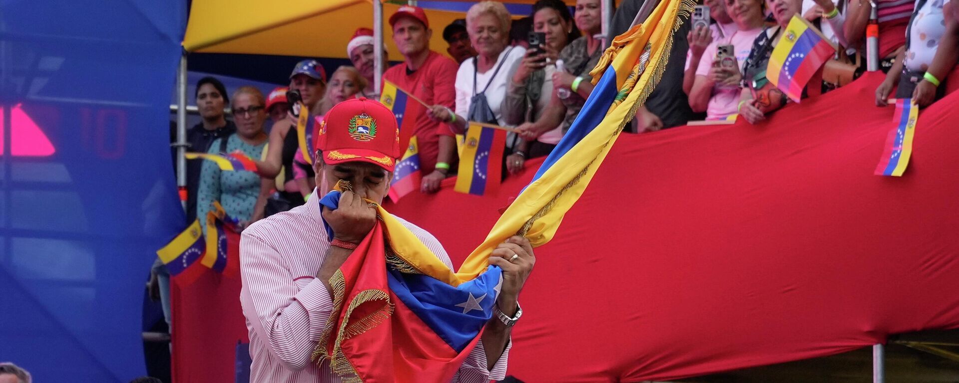 Nicolás Maduro, presidente de Venezuela - Sputnik Mundo, 1920, 02.12.2025