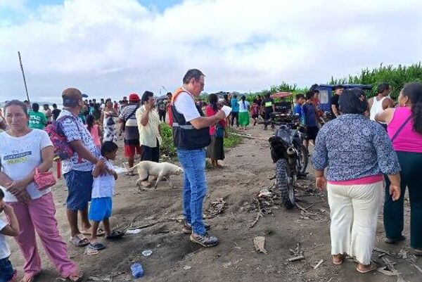 Hay al menos 12 muertos por un deslave en un puerto de Perú - Sputnik Mundo