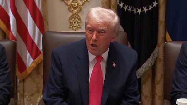 ‼ EEUU comenzará muy pronto a perseguir a supuestos narcotraficantes en tierra, amenaza Trump - Sputnik Mundo