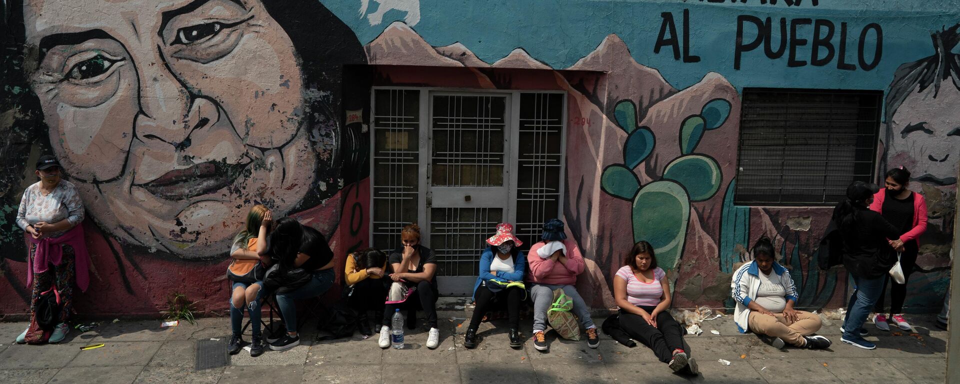 El desempleo es cada vez más alto en Argentina. - Sputnik Mundo, 1920, 03.12.2025