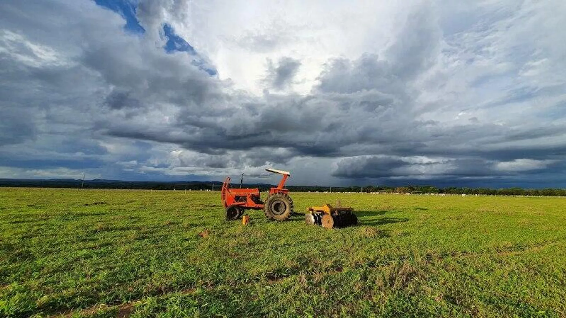 Campesinos mexicanos intensifican protestas tras aprobación de Ley de Aguas - Sputnik Mundo, 1920, 04.12.2025
