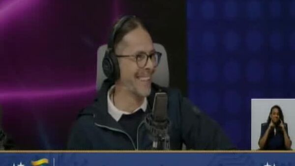 Es un hombre que ama mucho a Venezuela: Maduro agradece respaldo de Petro ante tensiones con EEUU - Sputnik Mundo