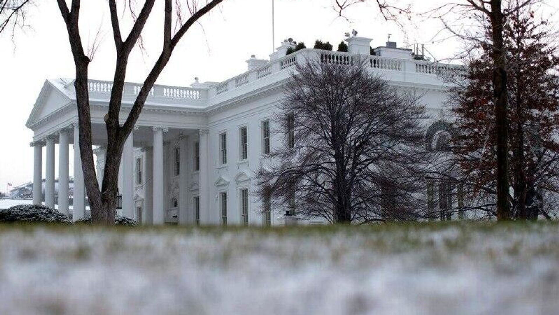 🫸🪙 EEUU busca impedir a los europeos el uso de activos rusos, según medios 🫸🪙 EEUU busca impedir a los europeos el uso de activos rusos, según medios - Sputnik Mundo, 1920, 05.12.2025