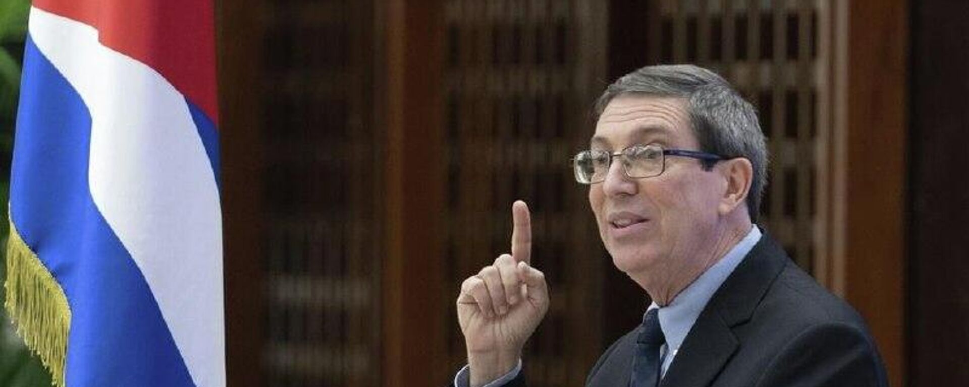 Cuba tilda de farsa el combate al narcotráfico de EEUU tras indulto al expresidente hondureño Hernández - Sputnik Mundo, 1920, 06.12.2025