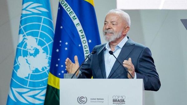 Lula vencería a Flávio Bolsonaro en una segunda vuelta en Brasil, según sondeo - Sputnik Mundo