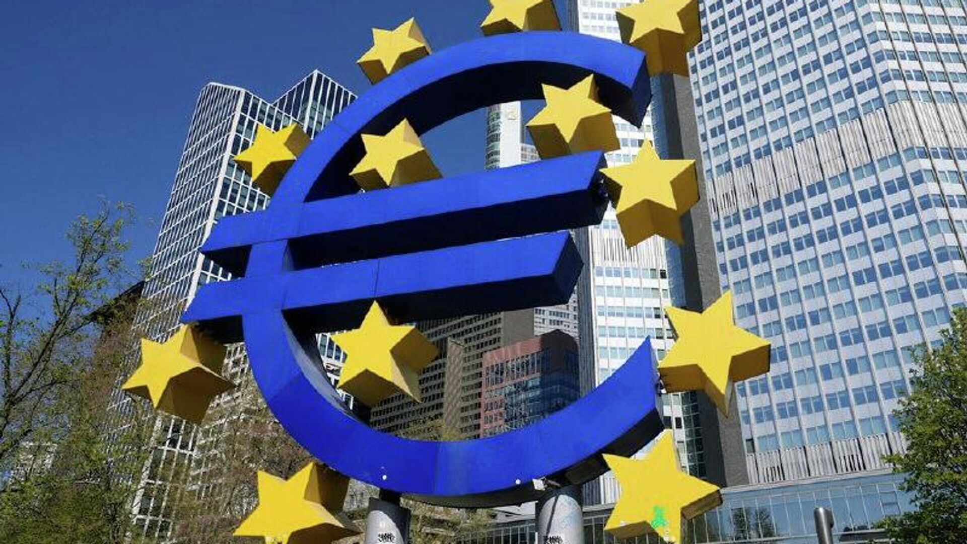 La posible incautación de activos rusos por la UE socavará el estatus del euro, advierten medios La posible incautación de activos rusos por la UE socavará el estatus del euro, advierten medios - Sputnik Mundo, 1920, 07.12.2025