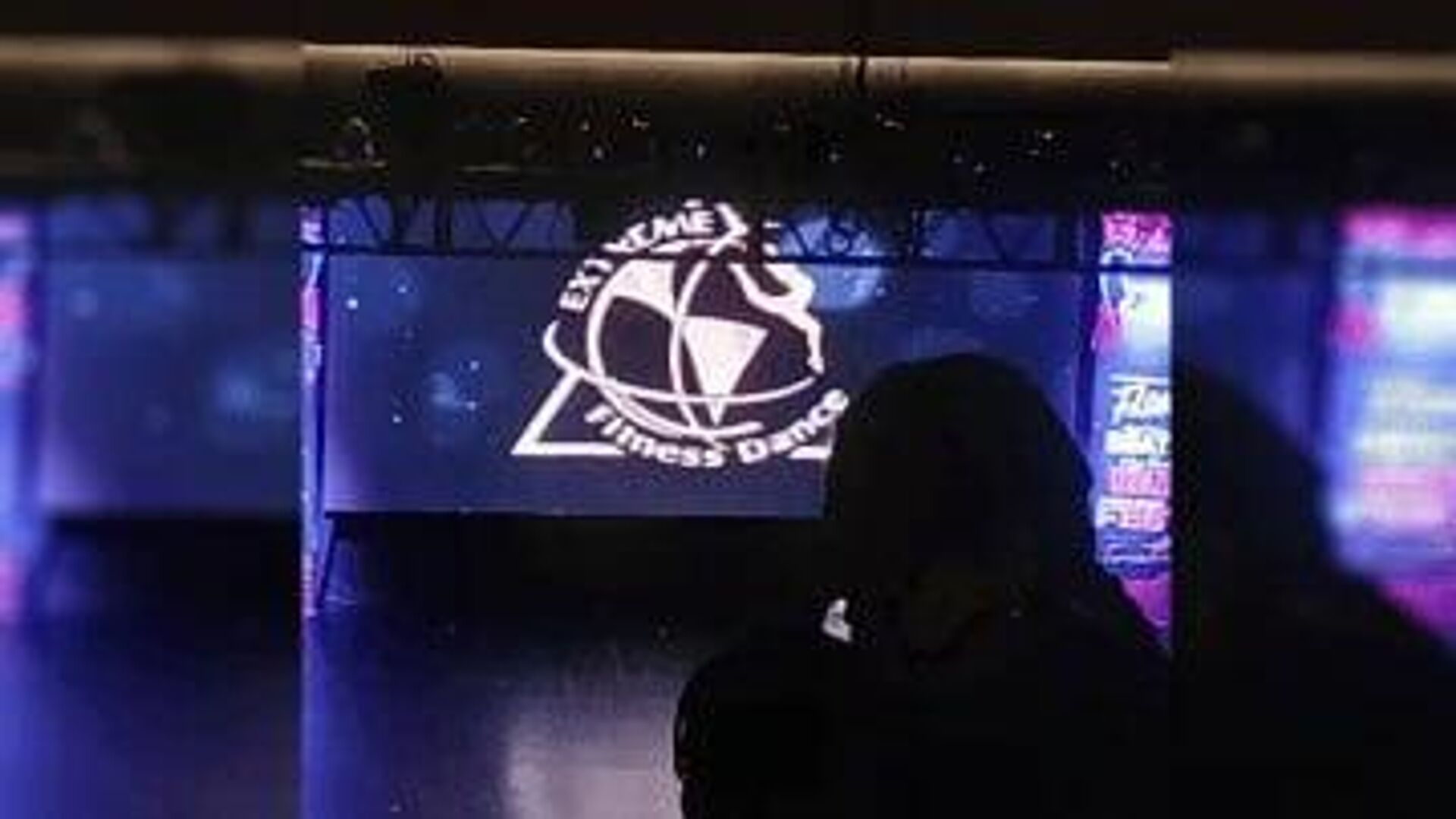 Una veintena de desmayados por sobrecupo en un teatro de Buenos Aires, Argentina Una veintena de desmayados por sobrecupo en un teatro de Buenos Aires, Argentina - Sputnik Mundo, 1920, 07.12.2025