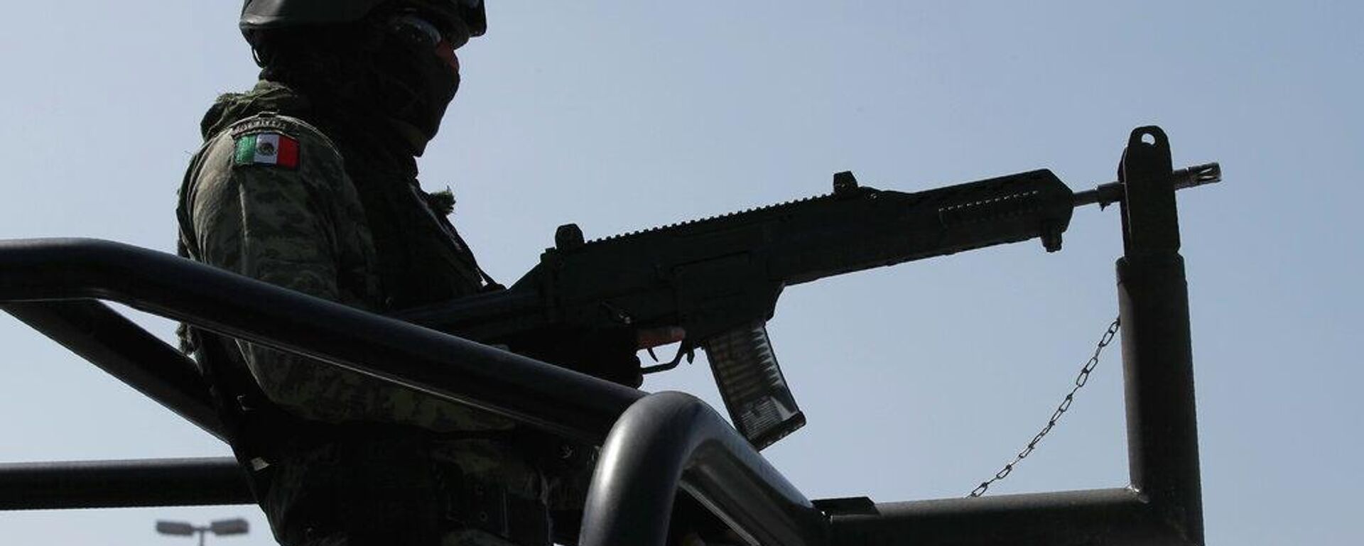 Un elemento de la Guardia Nacional de México - Sputnik Mundo, 1920, 09.12.2025