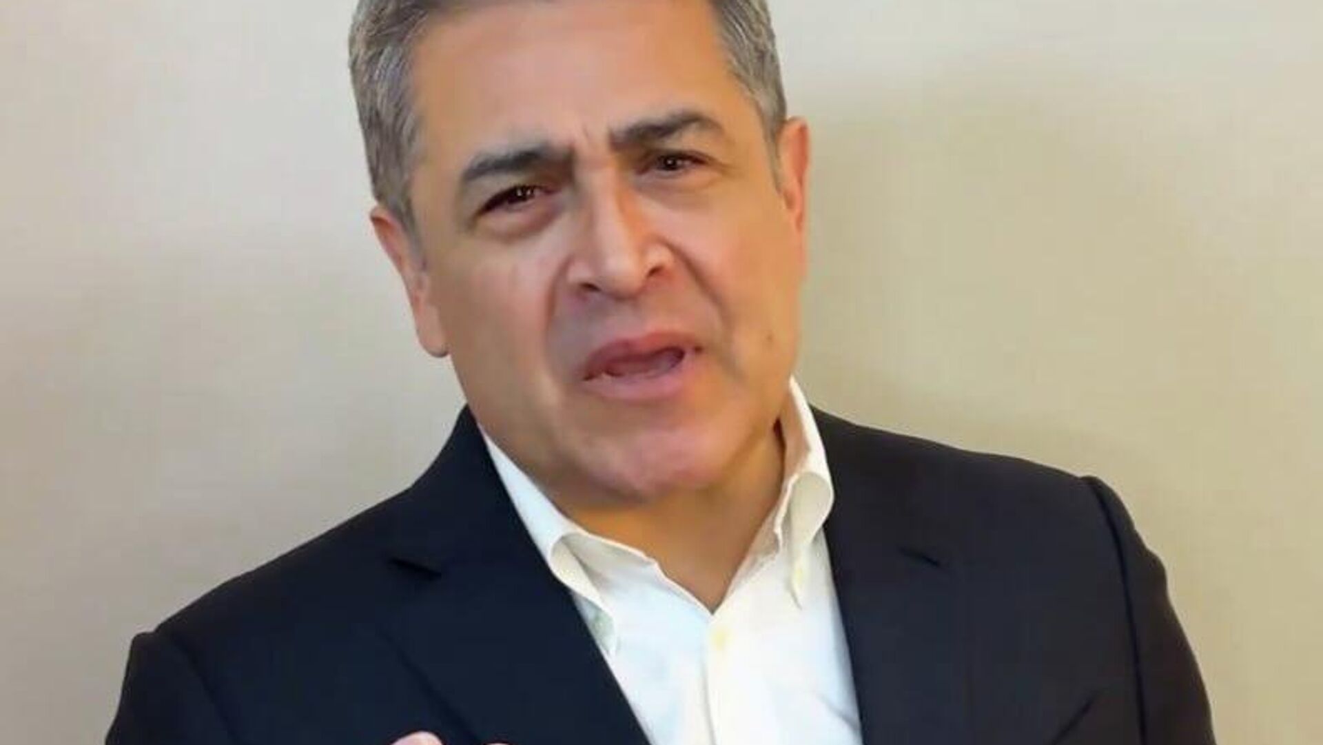 Fiscal de Honduras pide cumplir con una orden de captura internacional contra el expresidente Hernández Fiscal de Honduras pide cumplir con una orden de captura internacional contra el expresidente Hernández - Sputnik Mundo, 1920, 09.12.2025