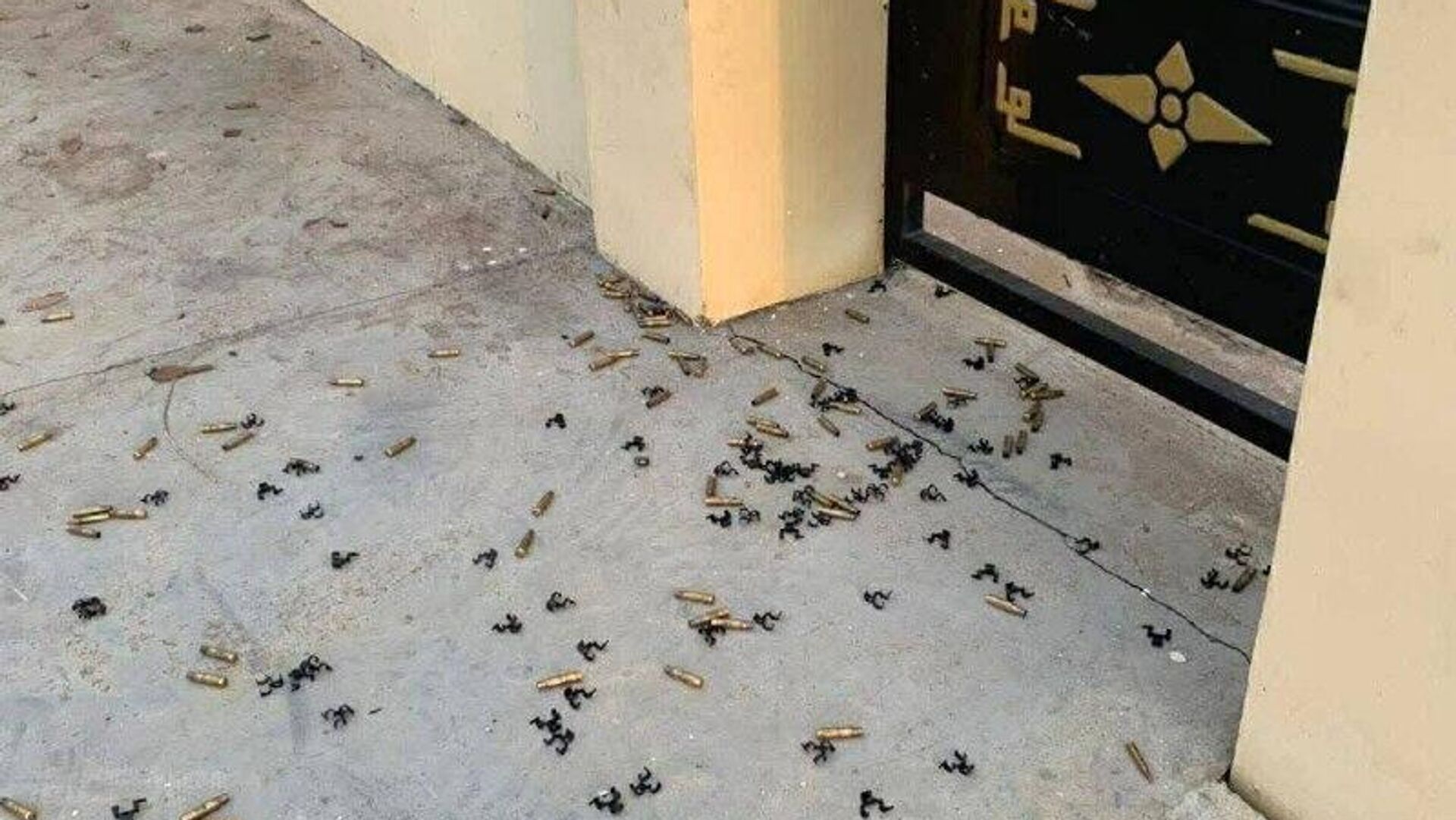 🪖 Fuego cruzado y acusaciones mutuas: últimas actualizaciones sobre la escalada entre Tailandia y Camboya 🪖 Fuego cruzado y acusaciones mutuas: últimas actualizaciones sobre la escalada entre Tailandia y Camboya - Sputnik Mundo, 1920, 09.12.2025